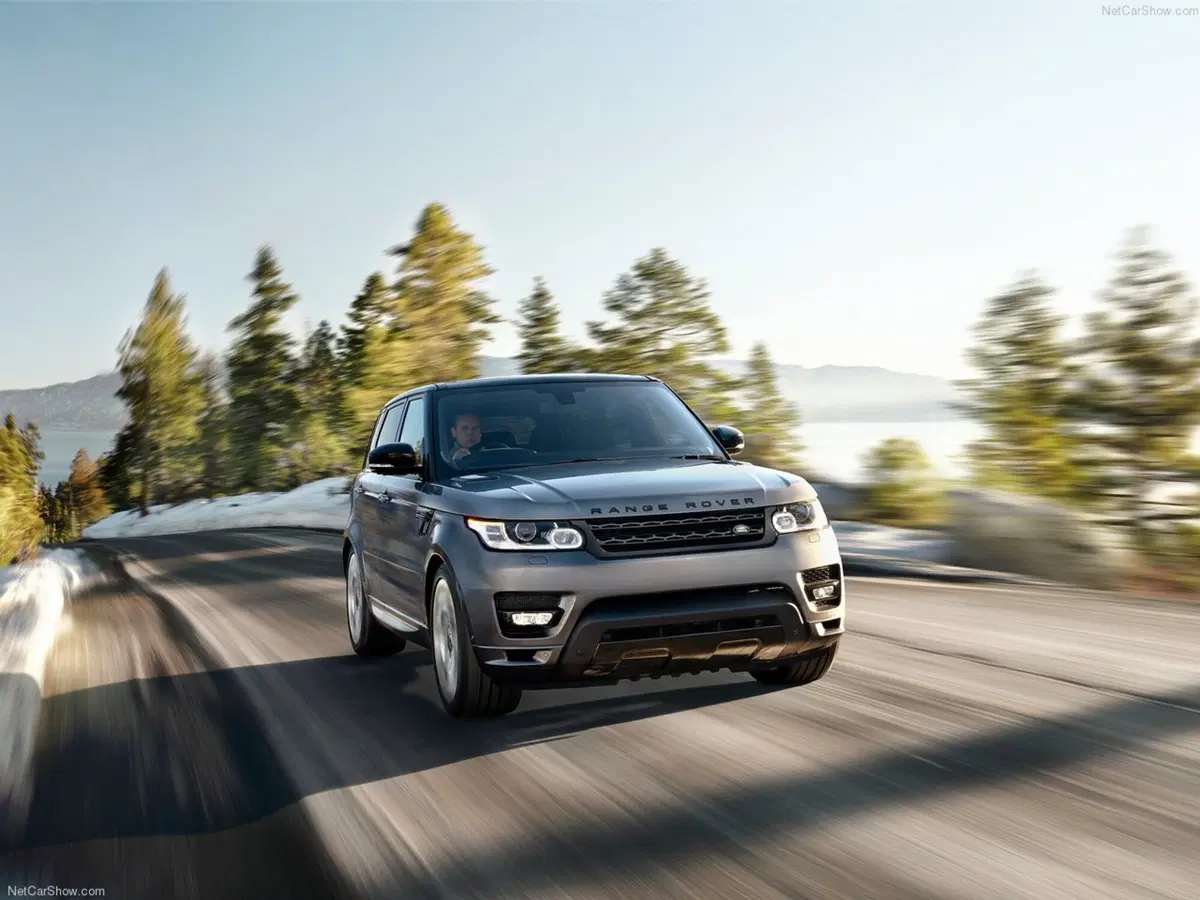 Land Rover Range Rover Sport 3.0 TDV6 SE (27)