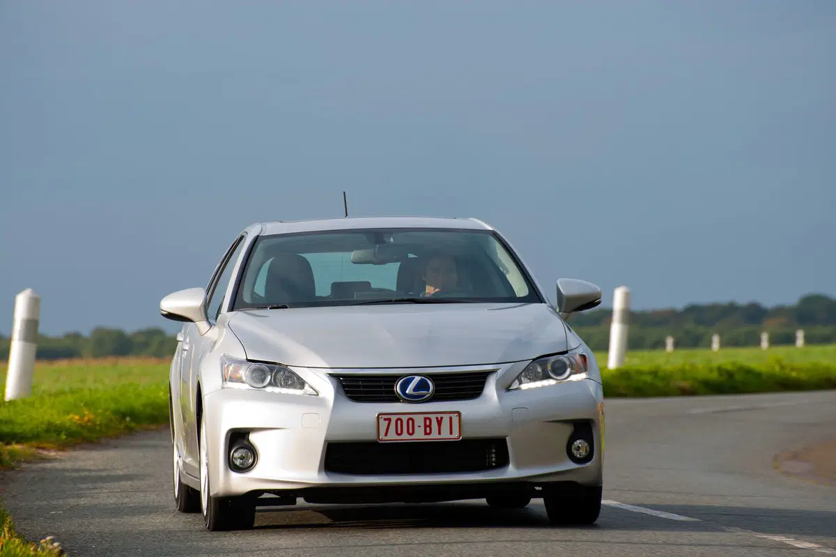 Lexus CT (2010-20) (32)