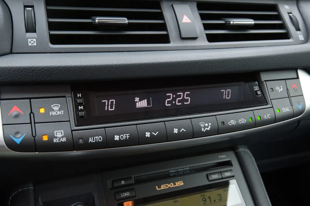 Lexus CT (2010-20) (52)