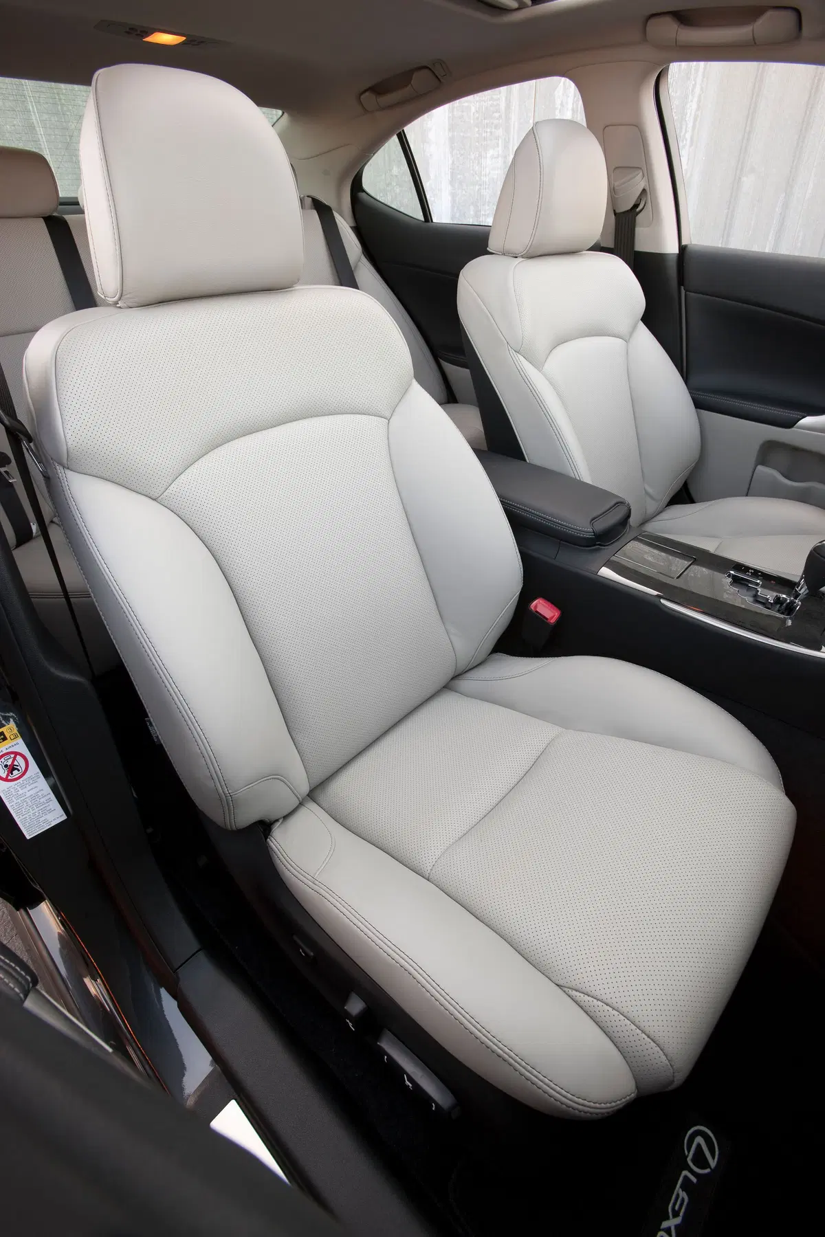 Lexus IS (2005-12) (12)