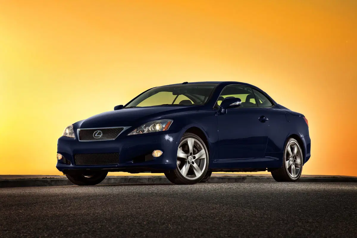 Lexus IS Cabrio (2009-12) (10)