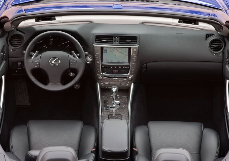 Lexus IS Cabrio (2009-12) (14)