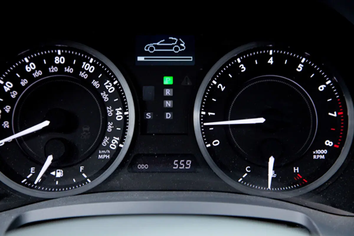 Lexus IS Cabrio (2009-12) (15)