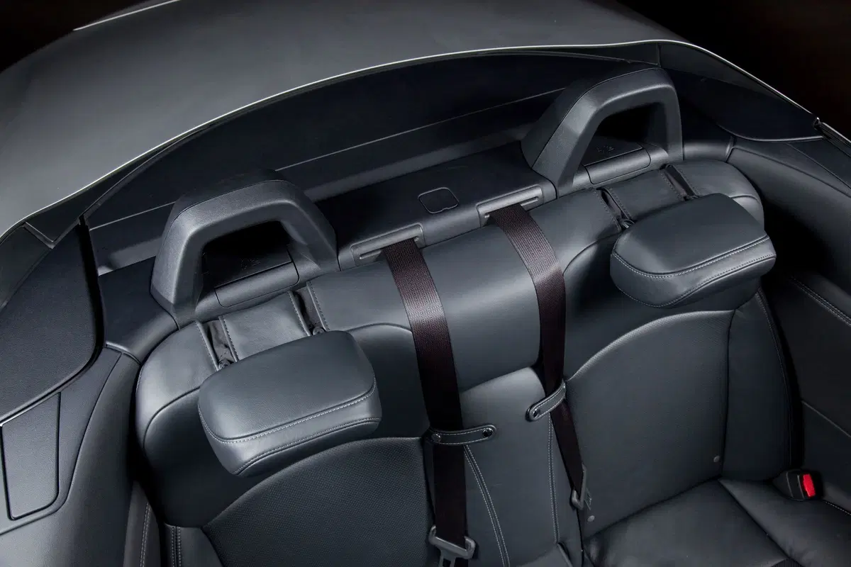 Lexus IS Cabrio (2009-12) (18)