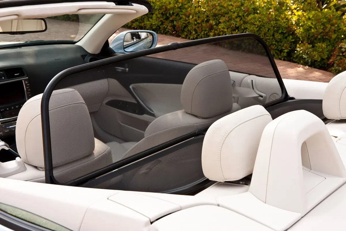 Lexus IS Cabrio (2009-12) (19)