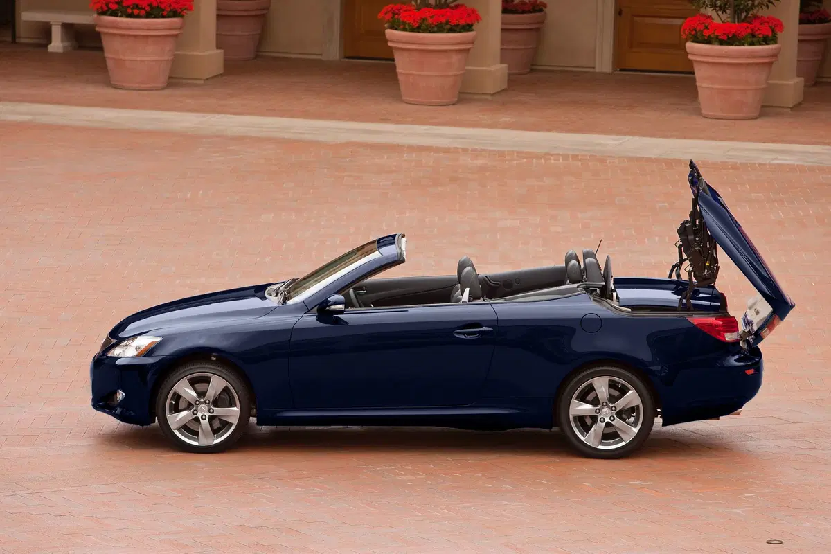 Lexus IS Cabrio (2009-12) (23)