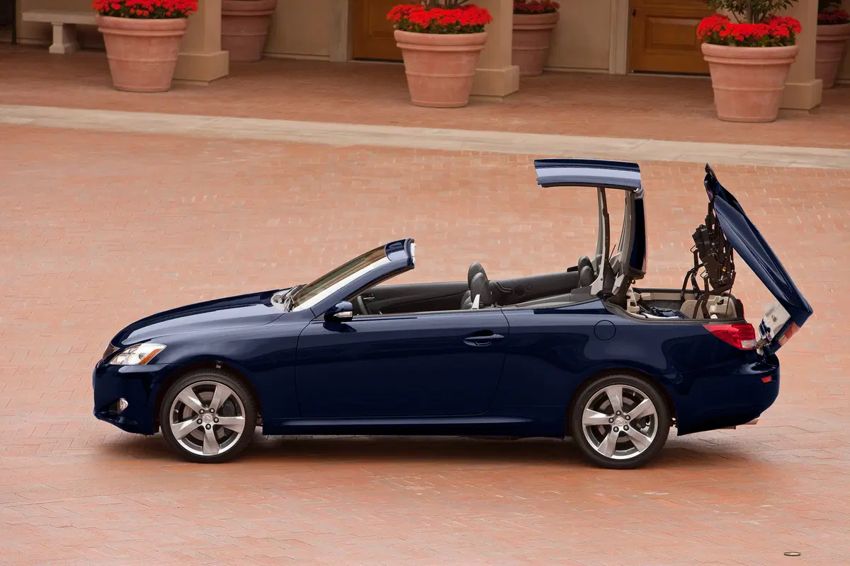 Lexus IS Cabrio (2009-12) (24)