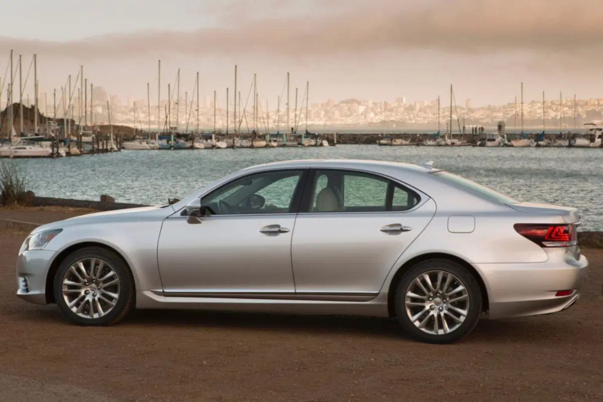 Lexus LS (1993-12) (6)