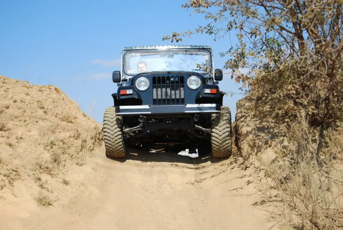 Mahindra Thar (2009-11) (4)