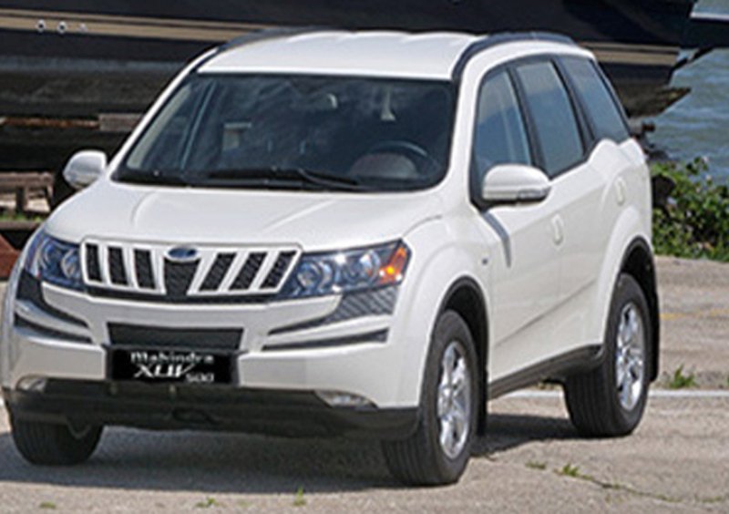 Mahindra XUV500 (2012-21) (28)