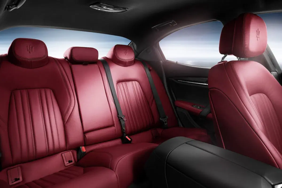 Maserati Ghibli Ghibli V6 S Q4 (39)