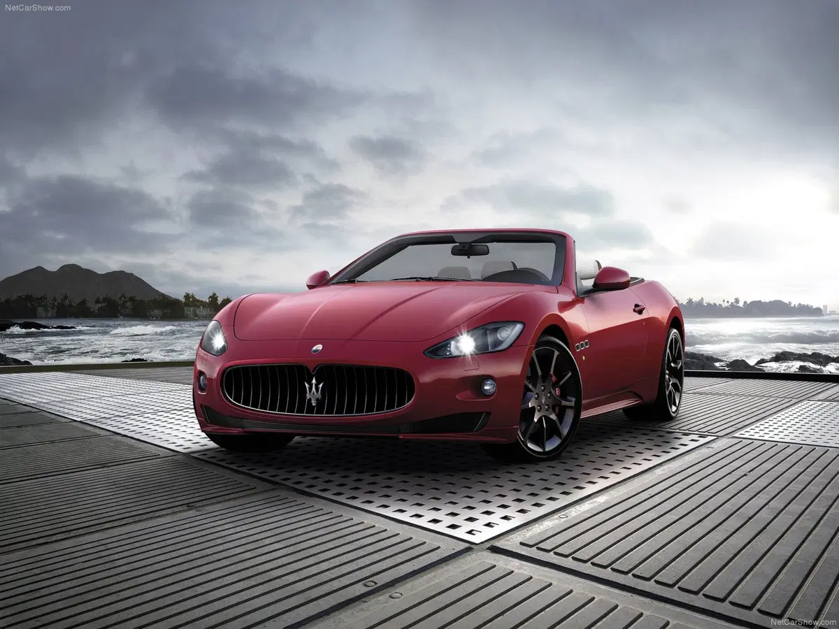 Maserati GranCabrio (2009-19) (24)