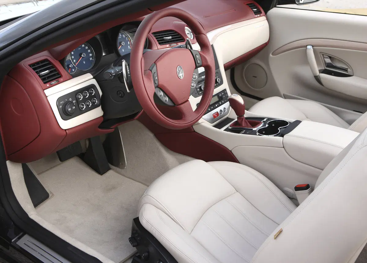 Maserati GranCabrio (2009-19) (11)