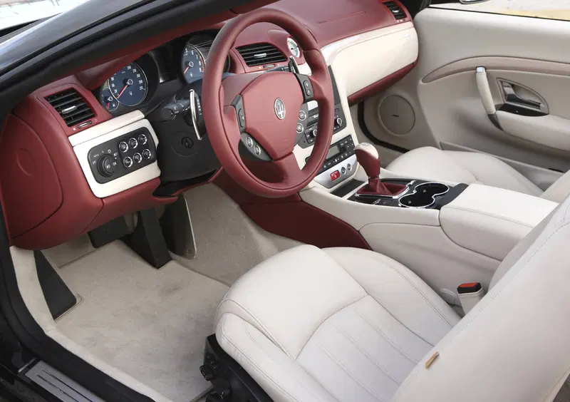 Maserati GranCabrio (2009-19) (11)