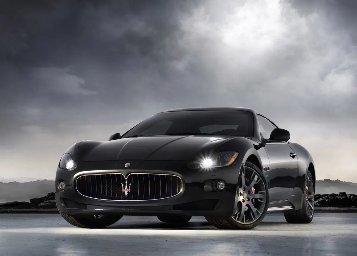 Maserati Granturismo GranTurismo 4.7 V8 Sport (10)