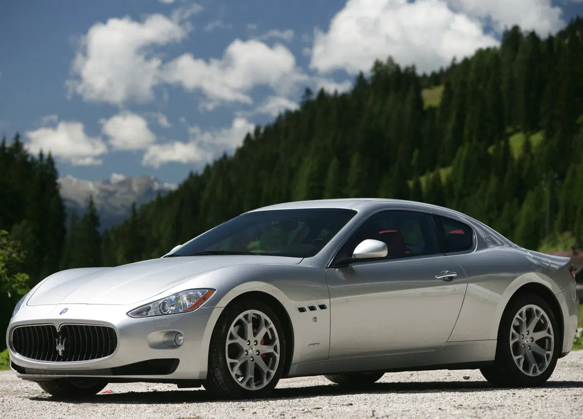 Maserati Granturismo GranTurismo 4.7 V8 Sport (8)