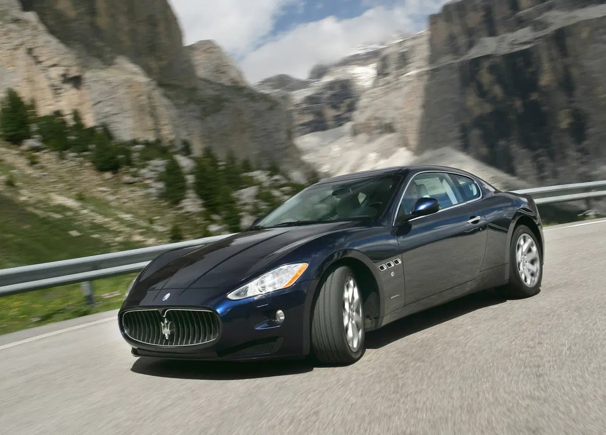 Maserati Granturismo GranTurismo 4.7 V8 Sport (22)