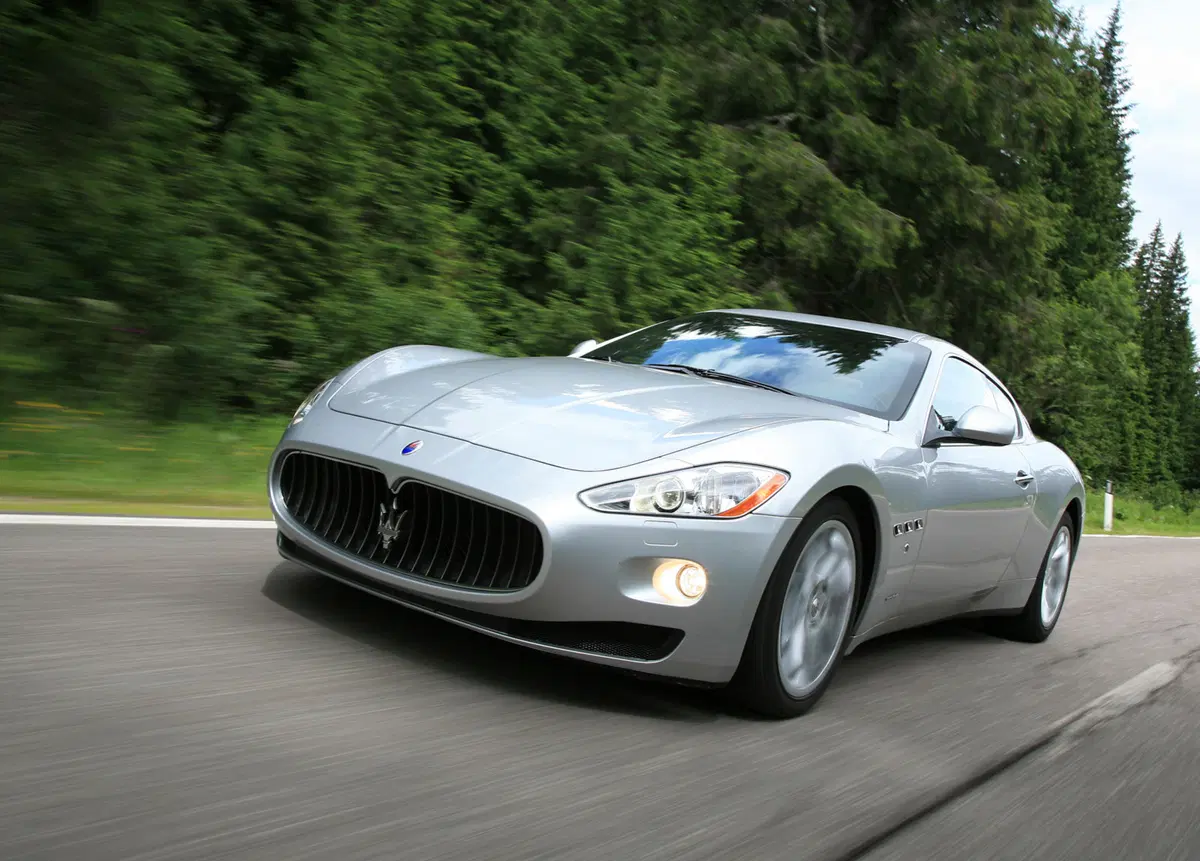 Maserati Granturismo GranTurismo 4.7 V8 Sport (9)