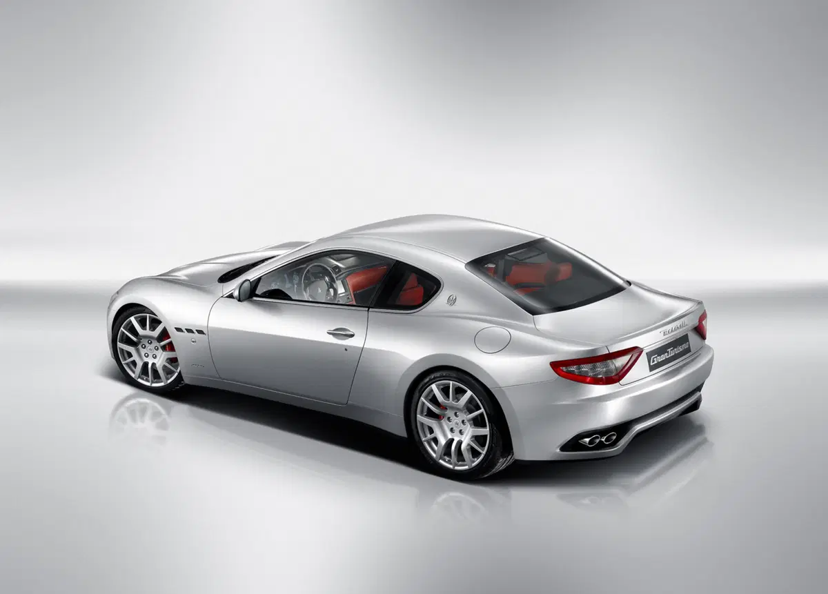 Maserati Granturismo GranTurismo 4.7 V8 Sport (30)