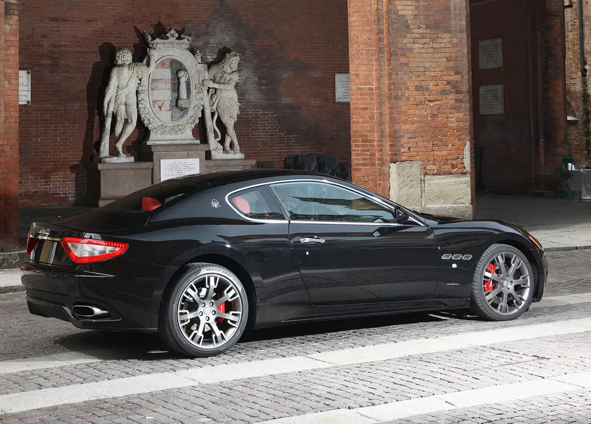 Maserati Granturismo GranTurismo 4.7 V8 Sport (31)