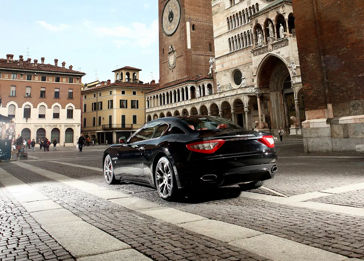 Maserati Granturismo GranTurismo 4.7 V8 Sport (32)