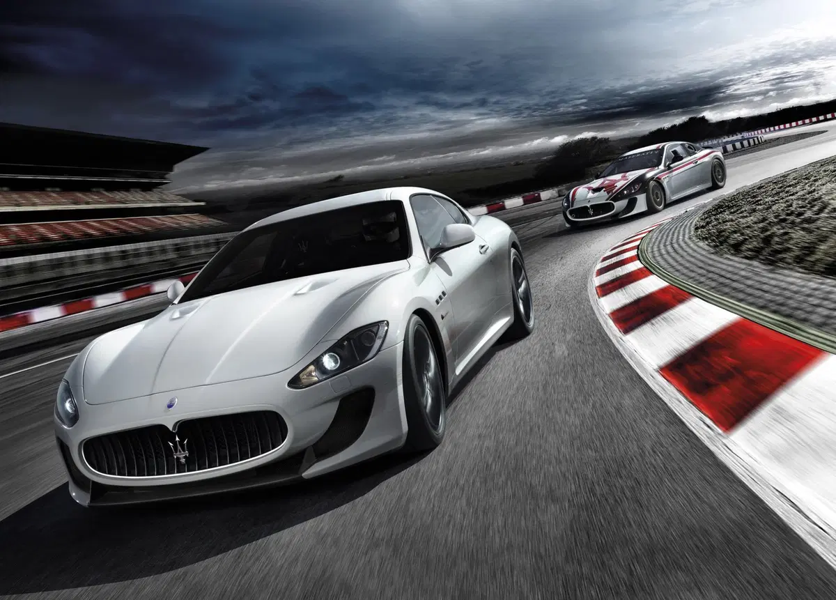 Maserati Granturismo GranTurismo 4.7 V8 Sport (34)