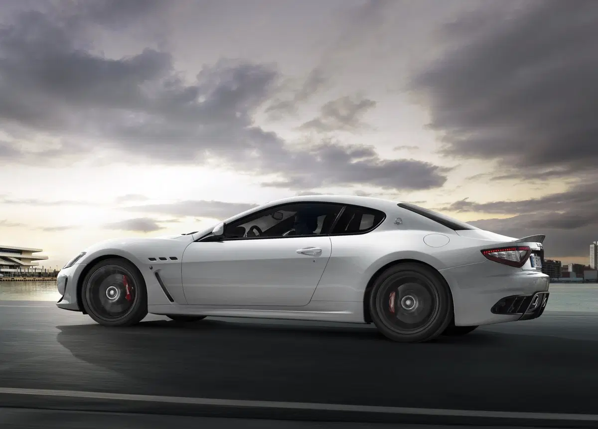 Maserati Granturismo GranTurismo 4.7 V8 Sport (35)