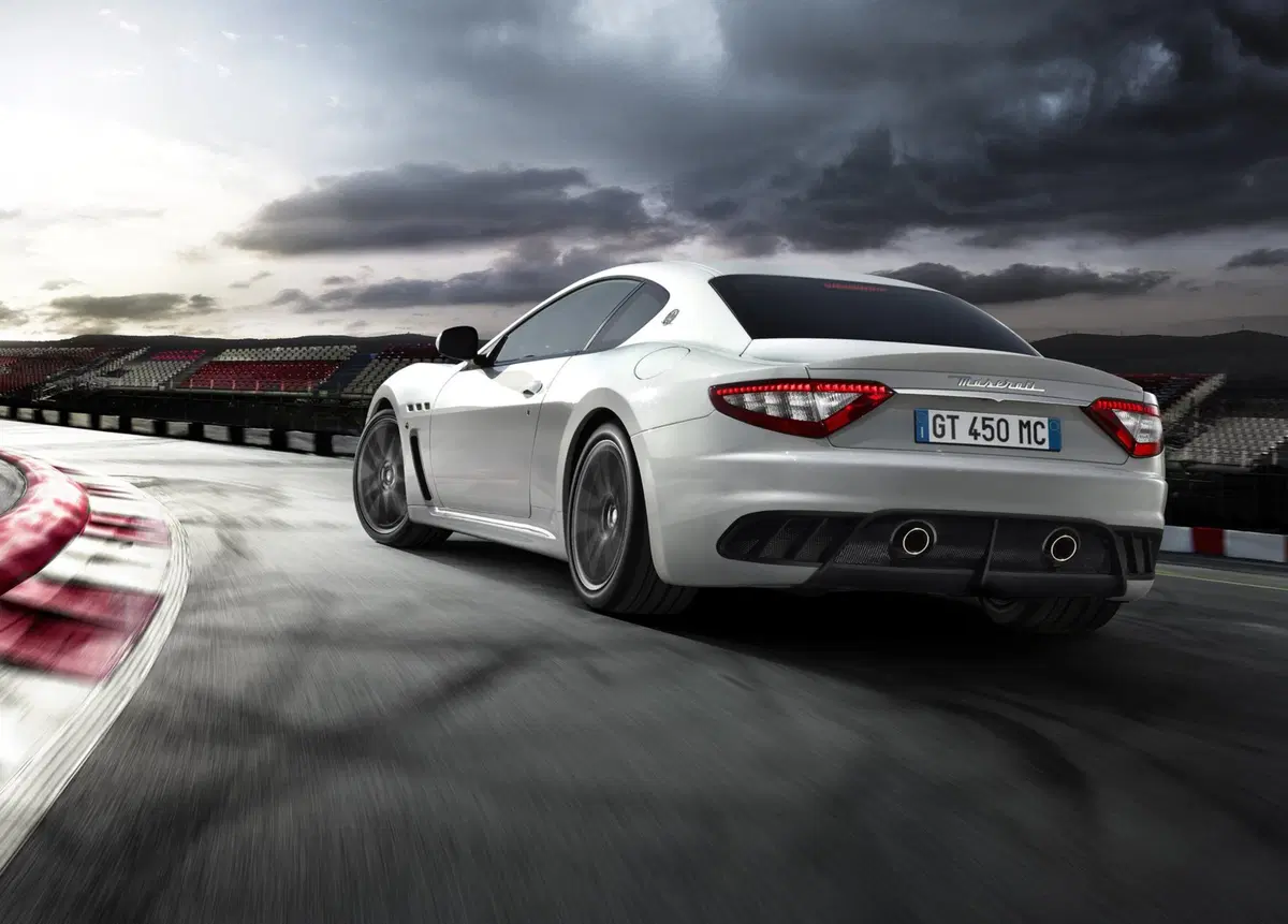 Maserati Granturismo GranTurismo 4.7 V8 Sport (36)
