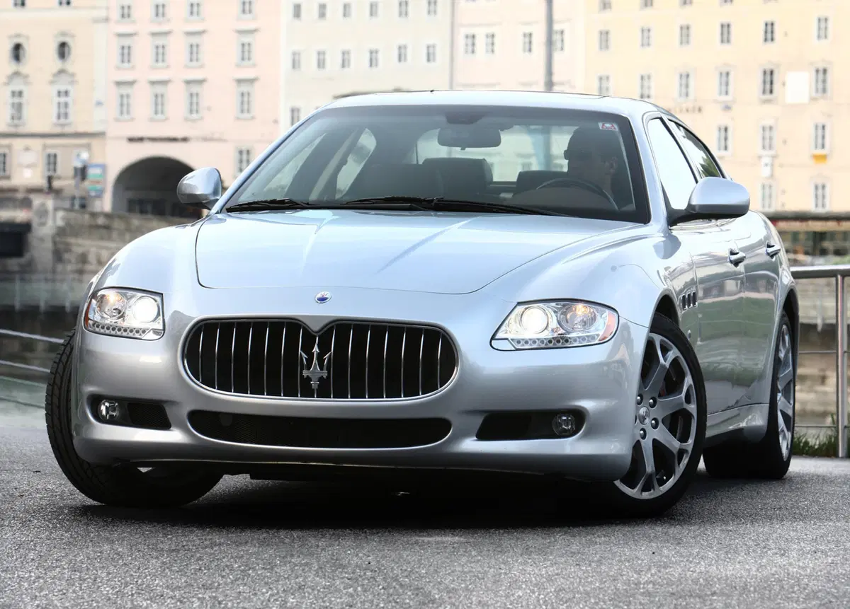 Maserati Quattroporte 4.2 V8 Duoselect Sport GT (4)