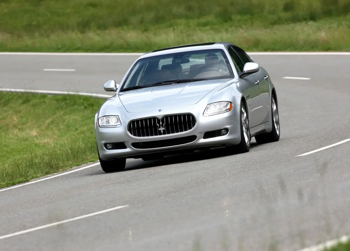 Maserati Quattroporte 4.2 V8 Duoselect Sport GT (8)