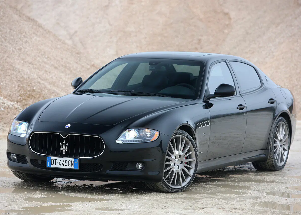 Maserati Quattroporte 4.2 V8 Duoselect Sport GT (14)