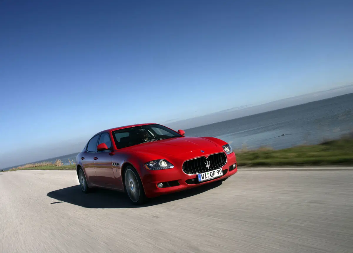 Maserati Quattroporte 4.2 V8 Duoselect Sport GT (16)