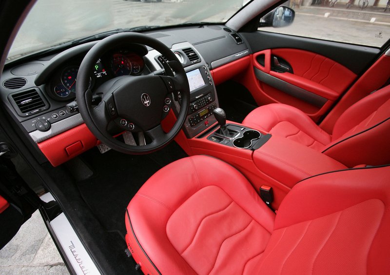 Maserati Quattroporte (2004-12) (17)