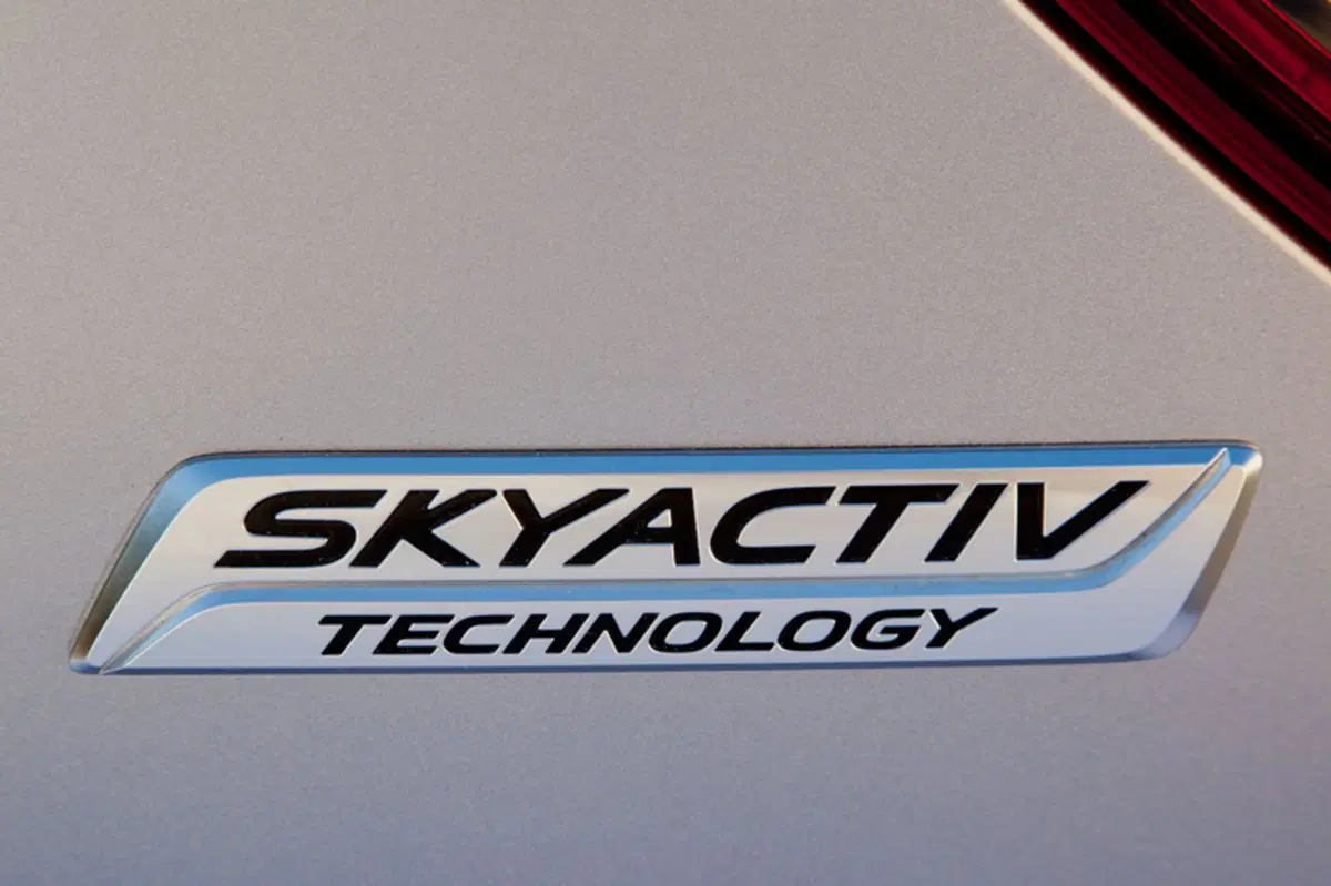 Mazda CX-5 2.2L Skyactiv-D 150CV 2WD Essence (24)