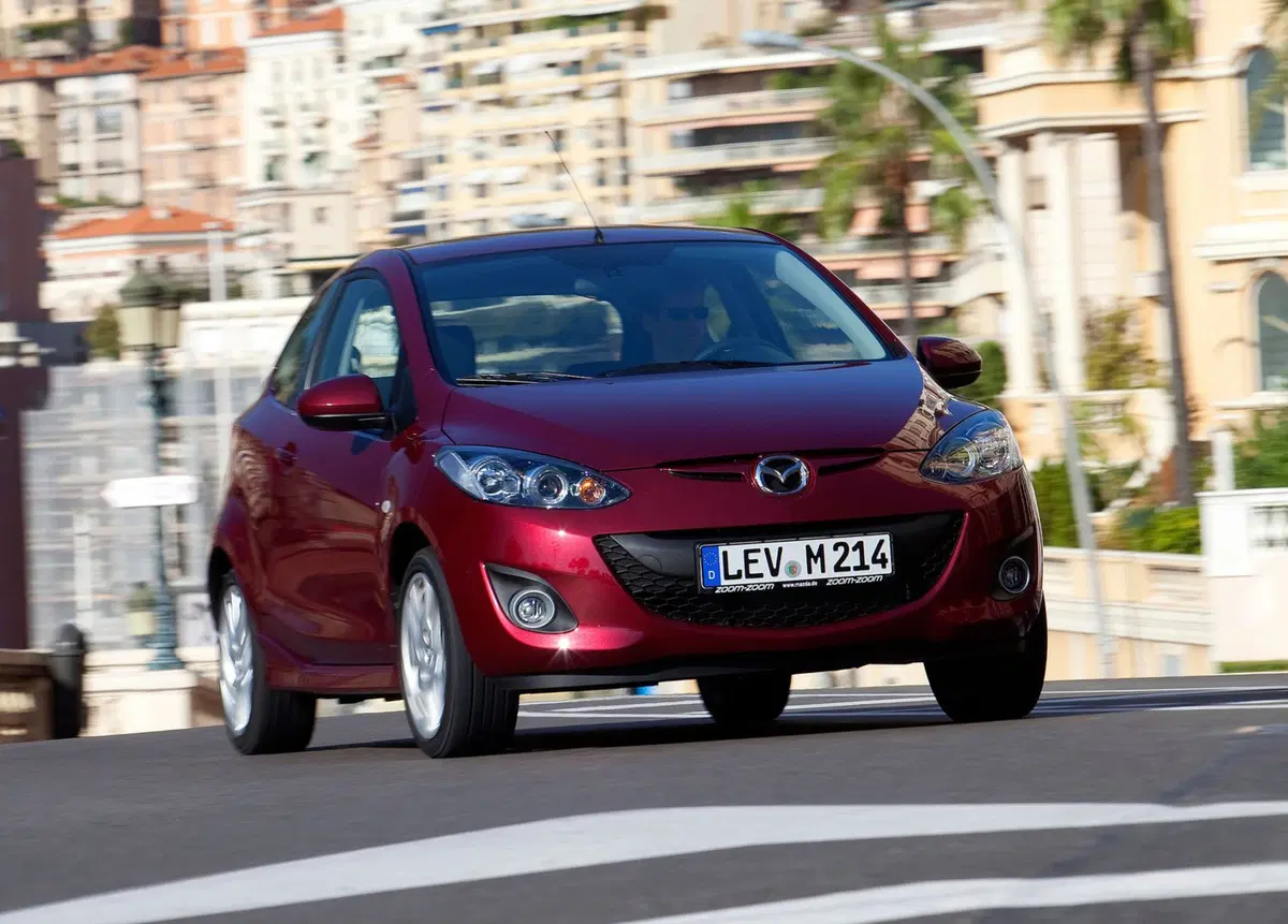 Mazda Mazda2 (2007-14) (4)