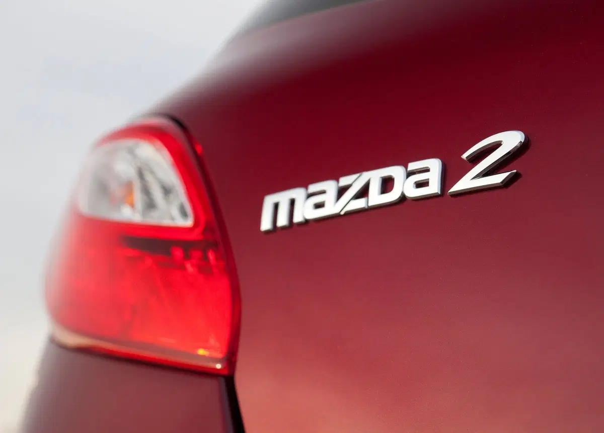Mazda Mazda2 (2007-14) (26)