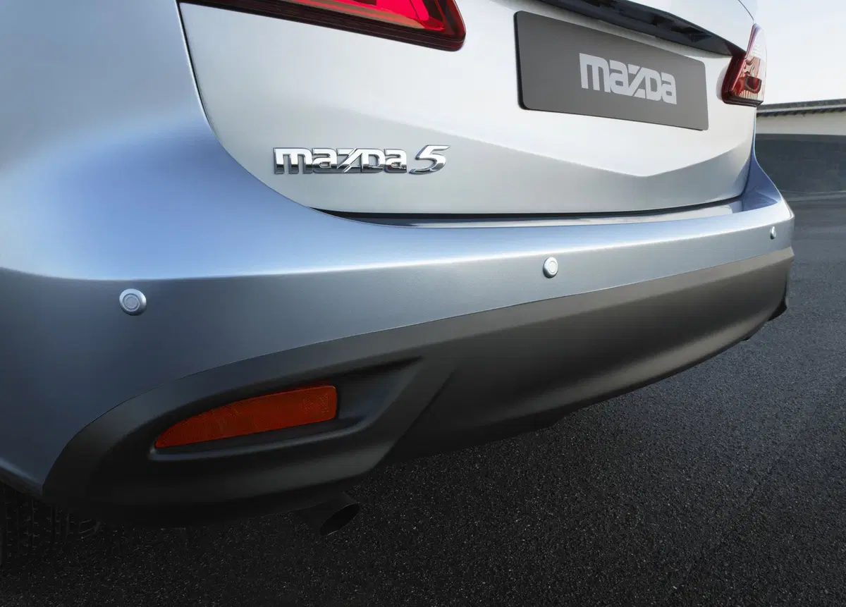 Mazda Mazda5 (2010-13) (20)