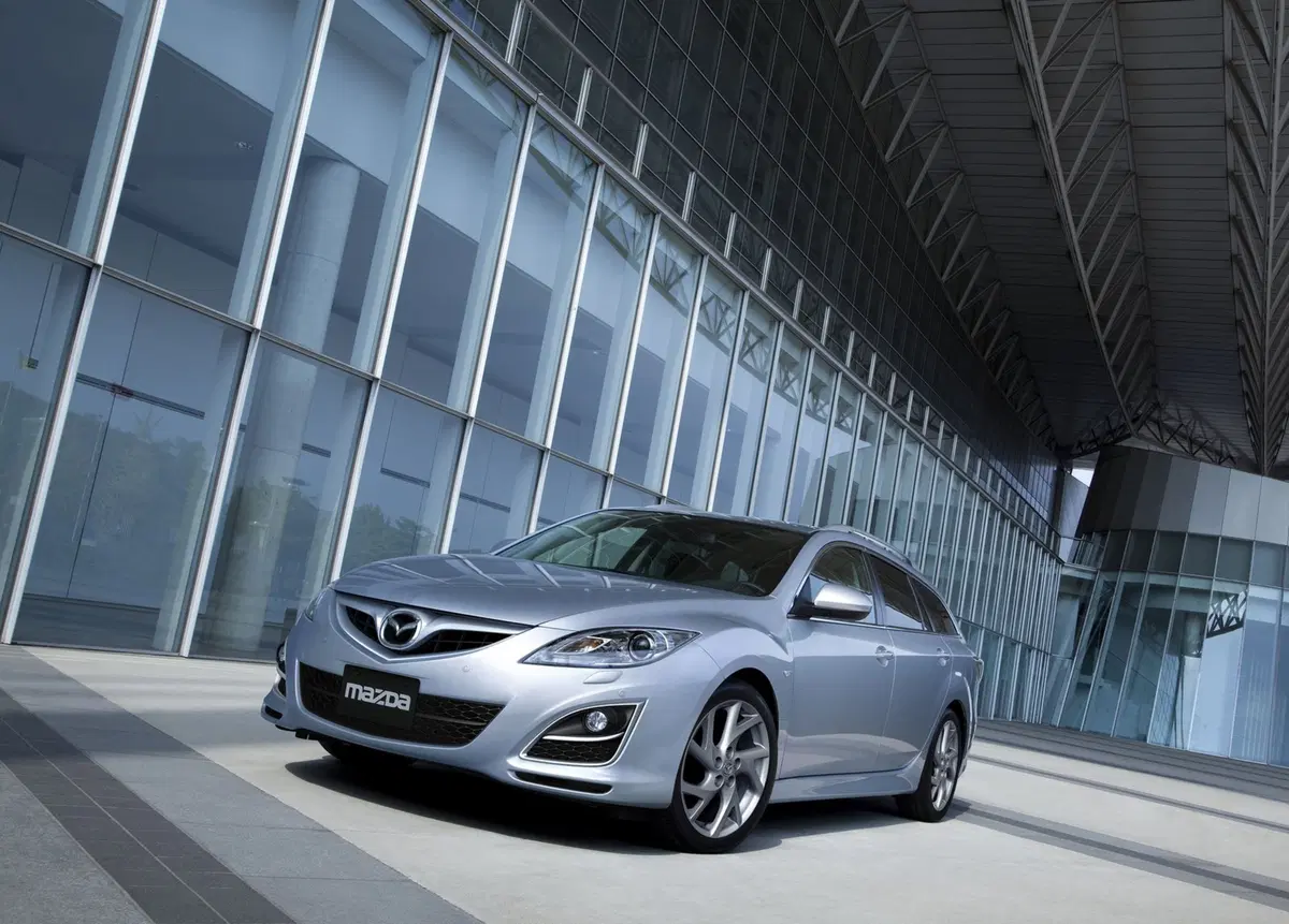 Mazda Mazda6 Station Wagon 2.0 CD 16V 140CV Wagon Luxury (15)