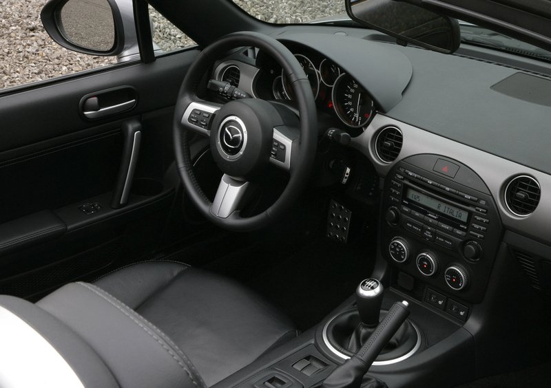 Mazda MX-5 (2005-15) (22)