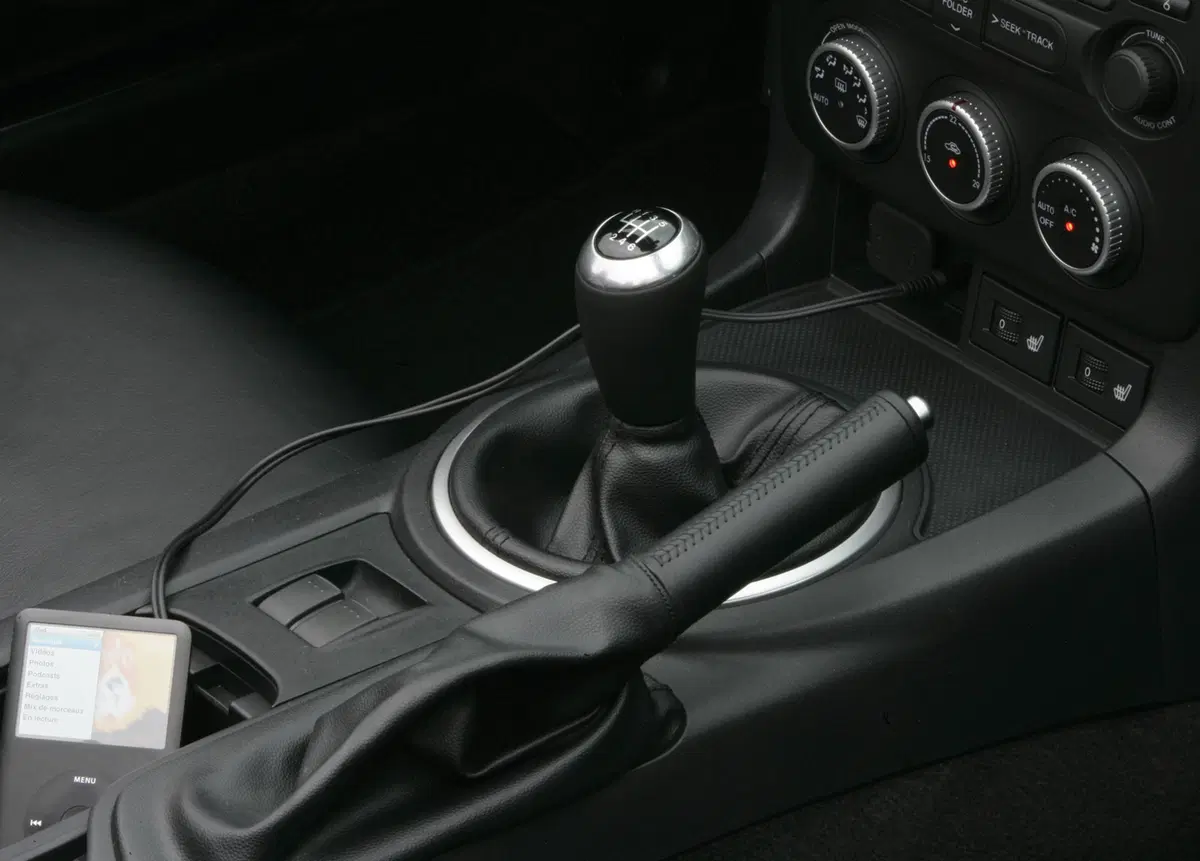 Mazda MX-5 (2005-15) (25)