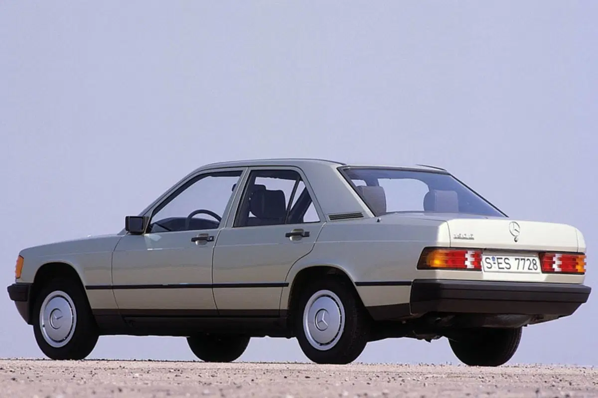 Mercedes-Benz 190 (1983-94) (6)