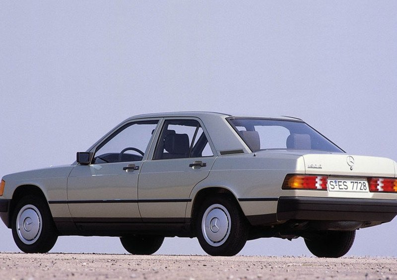 Mercedes-Benz 190 (1983-94) (6)