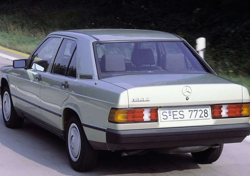 Mercedes-Benz 190 (1983-94) (7)