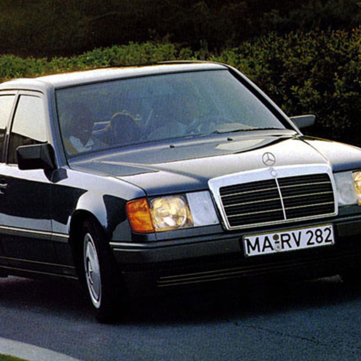 Mercedes-Benz 200 (1985-94)