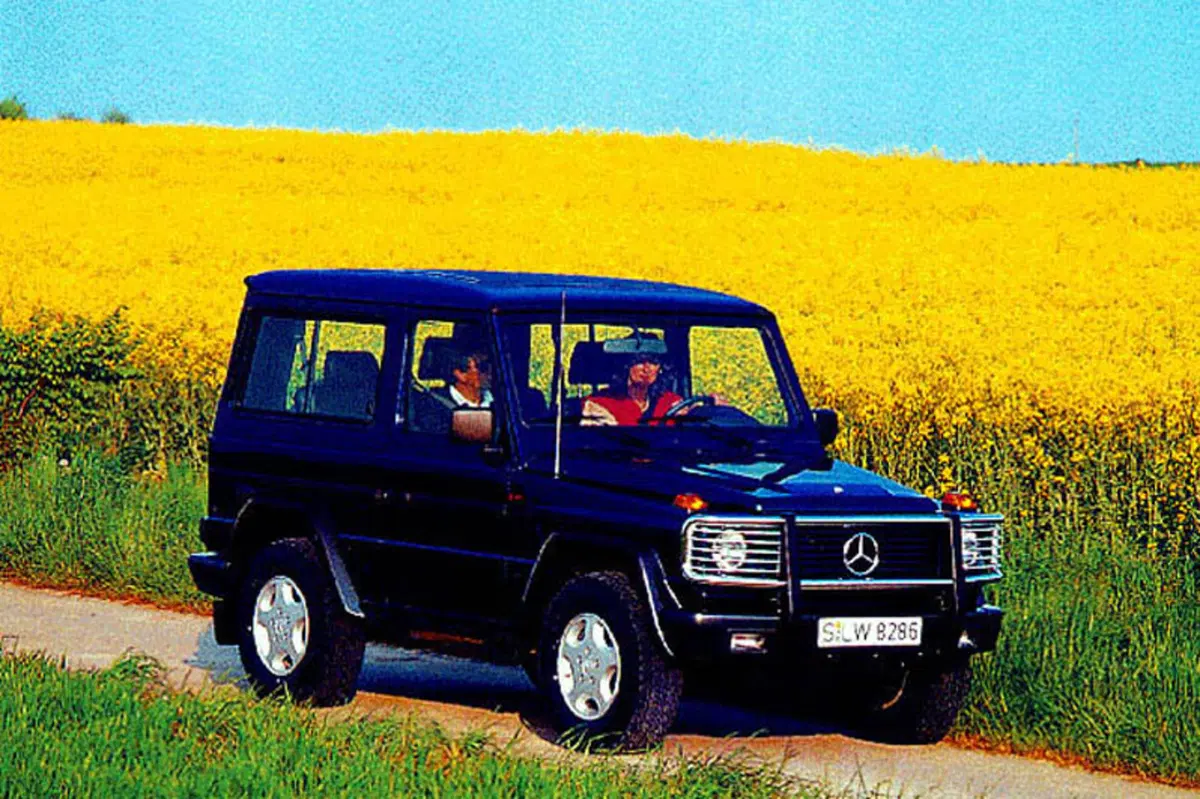 Mercedes-Benz 200 (1986-93) (2)