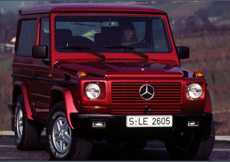 Mercedes-Benz 200 (1986-93) (3)