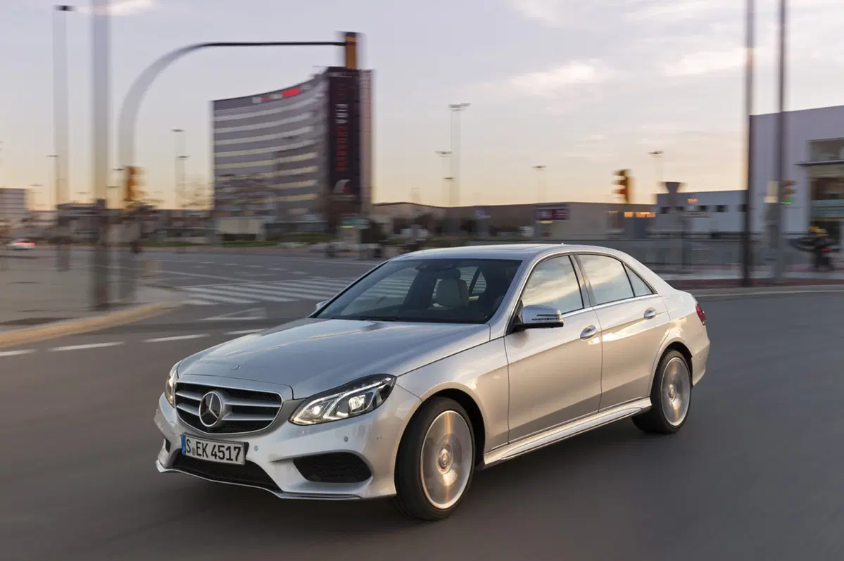 Mercedes-Benz Classe E 200 CDI Executive (5)