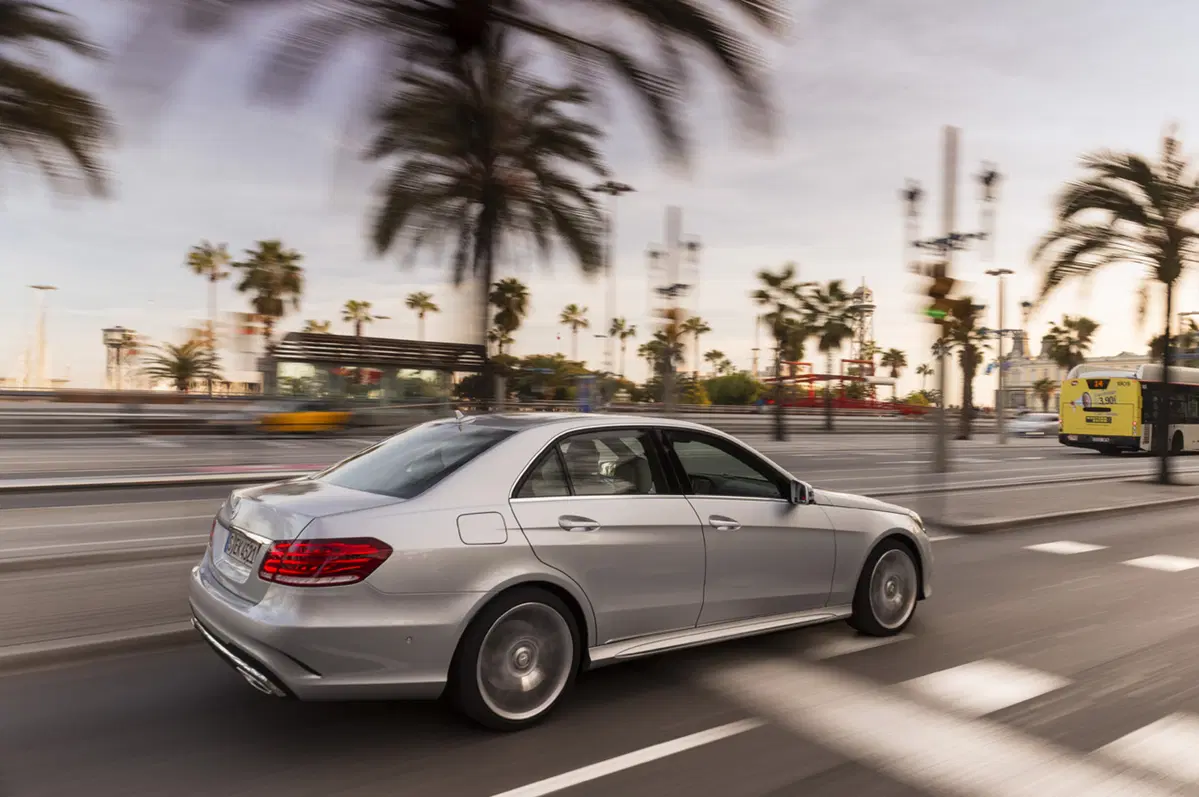 Mercedes-Benz Classe E 200 CDI Executive (7)