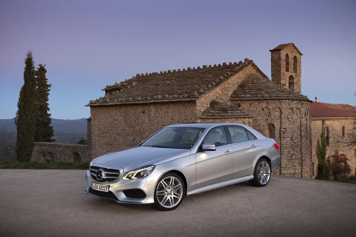 Mercedes-Benz Classe E 200 CDI Executive (13)
