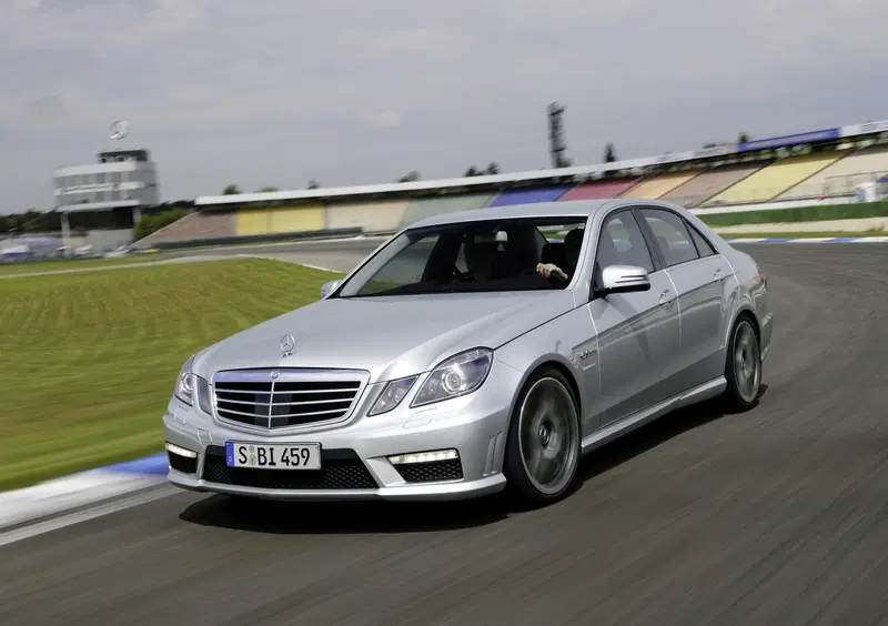 Mercedes-Benz Classe E (2009-16) (38)